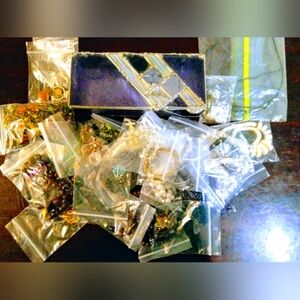 Jewelry Lot Vintage Wearable Some Signed, Stained Glass Box Donna M. Lillo